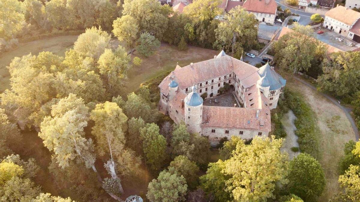 Urlaub Im Wasserschloss Irmelshausen Hochheim Exterior photo