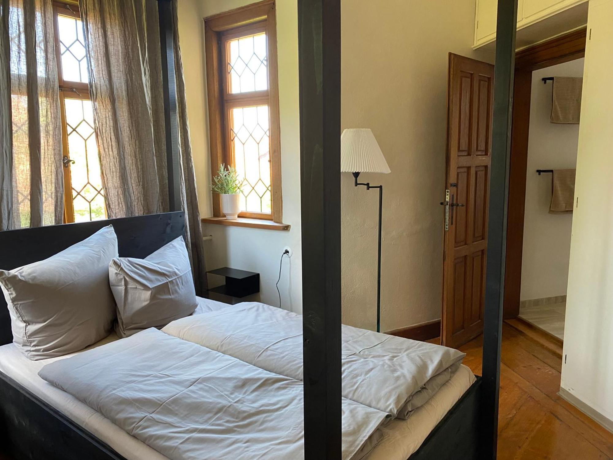 Urlaub Im Wasserschloss Irmelshausen Hochheim Room photo