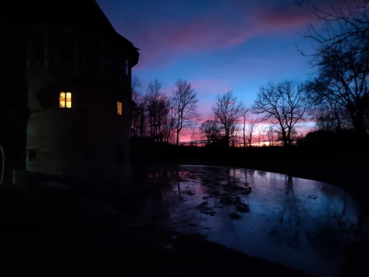 Urlaub Im Wasserschloss Irmelshausen Hochheim Exterior photo