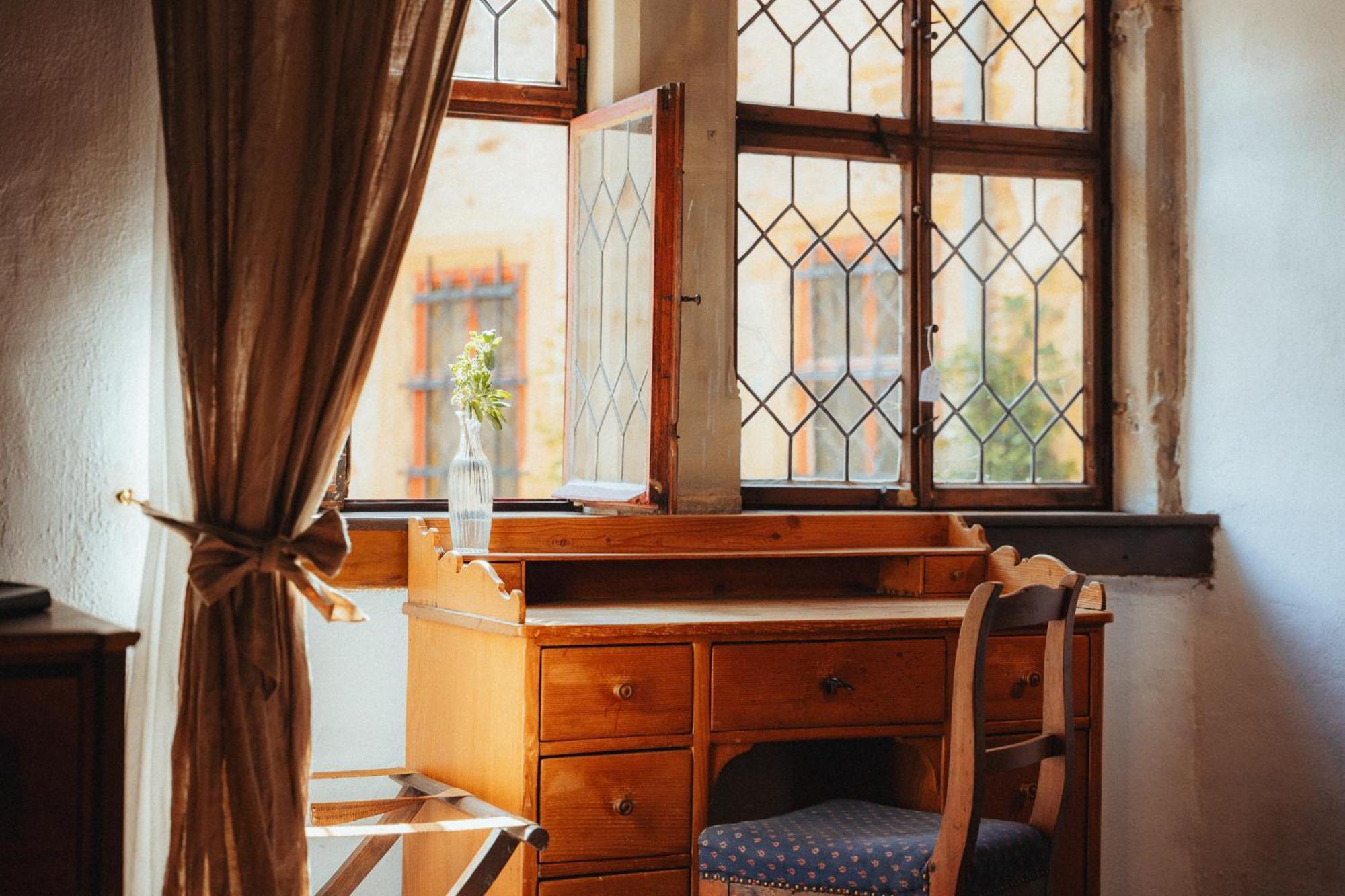 Urlaub Im Wasserschloss Irmelshausen Hochheim Room photo