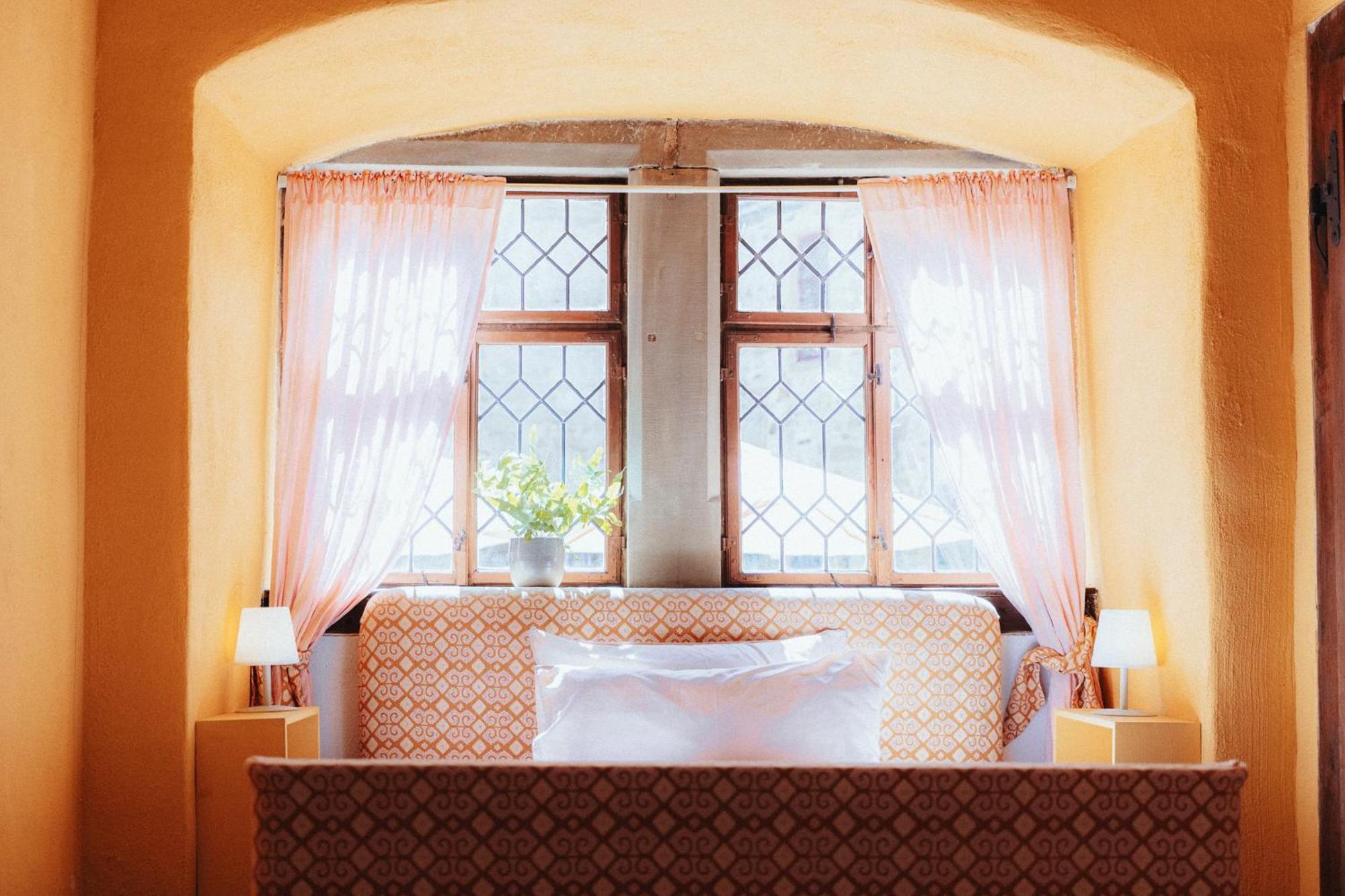 Urlaub Im Wasserschloss Irmelshausen Hochheim Room photo